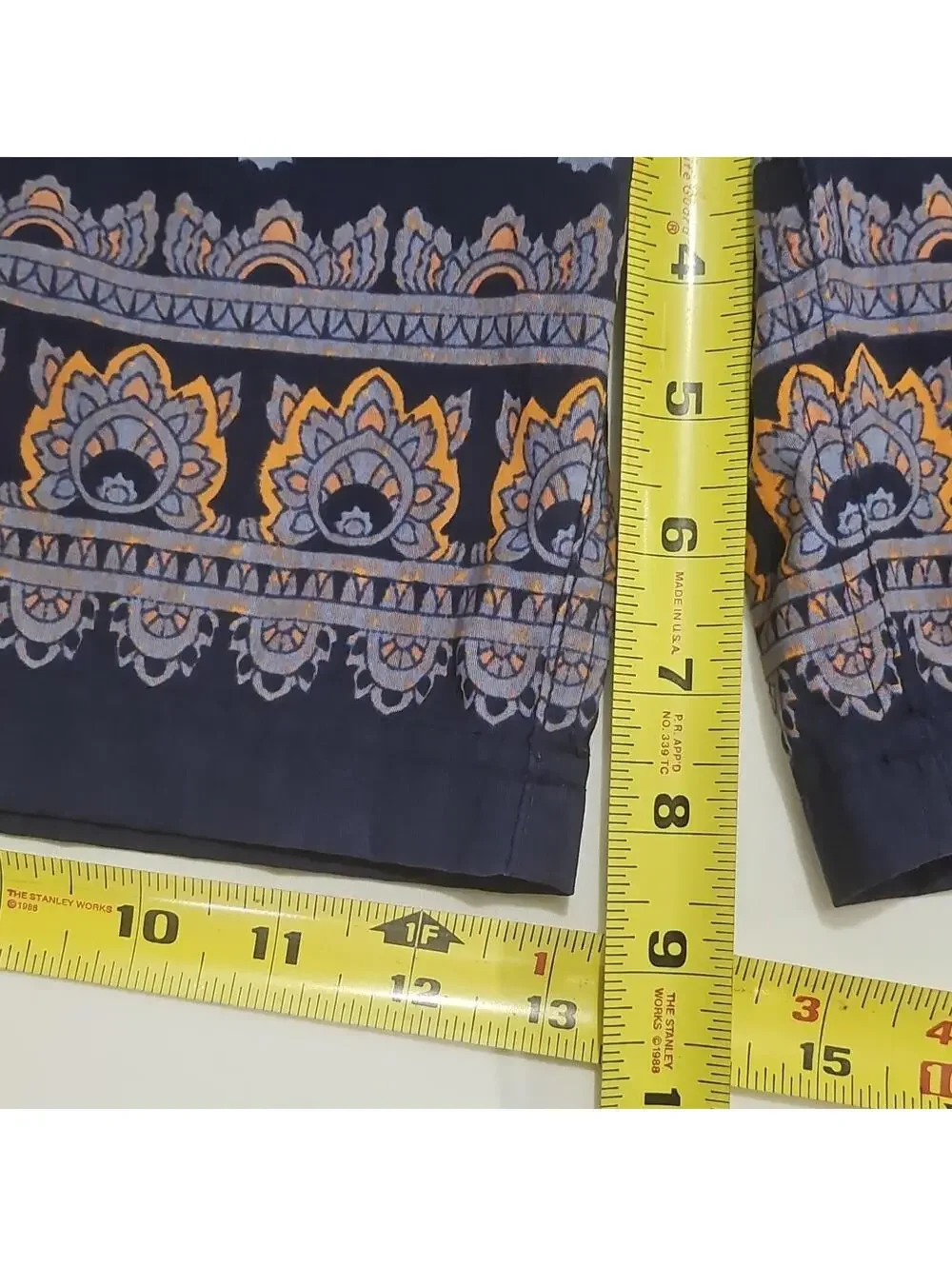 Old Navy Men's Swim Trunks Size XL Blue/Orange Paisley Mesh Lined  Pockets